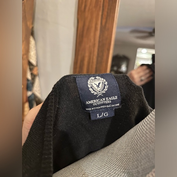 AE Ruffle Cardigan - Picture 3 of 3